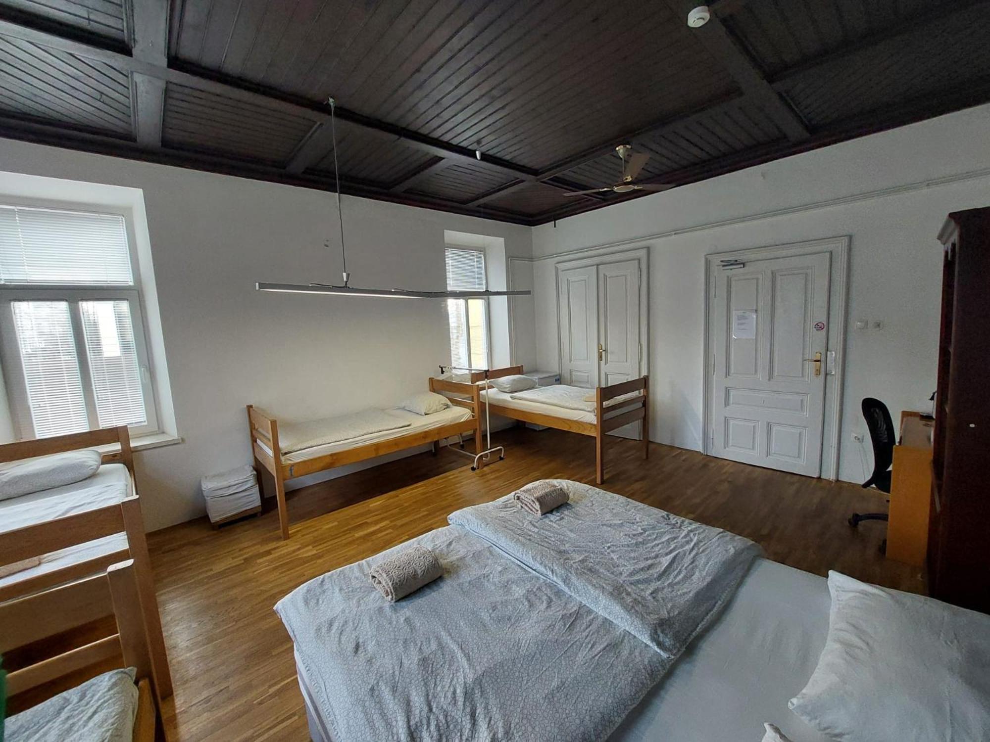 The Villa, Ljubljana City Center Екстер'єр фото